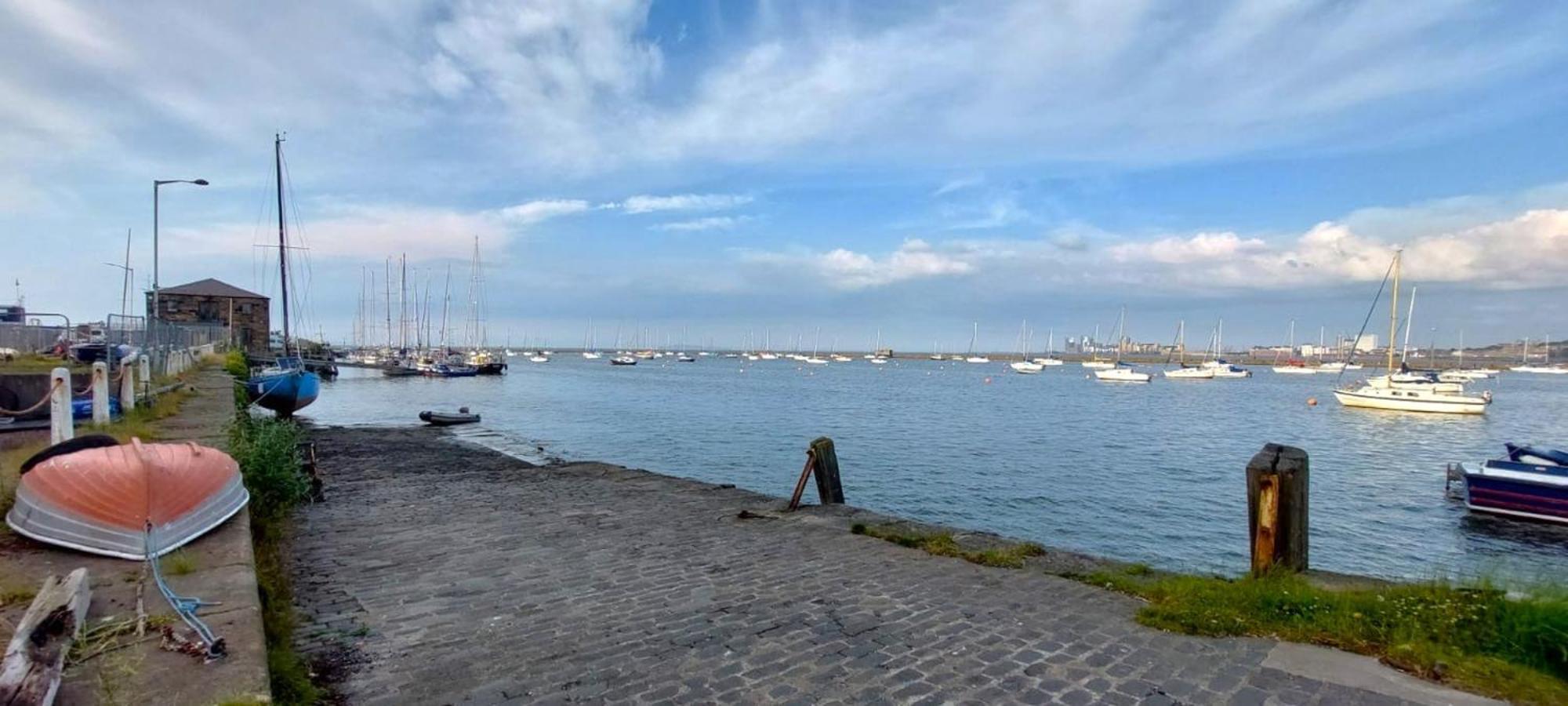 Lovely Sea Rooms, Easy Access To Centre & Airport Edinburg Exteriör bild